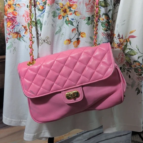 Chic Pink Quilted Shoulder Bag with Chain Strap - Picture 6 of 7